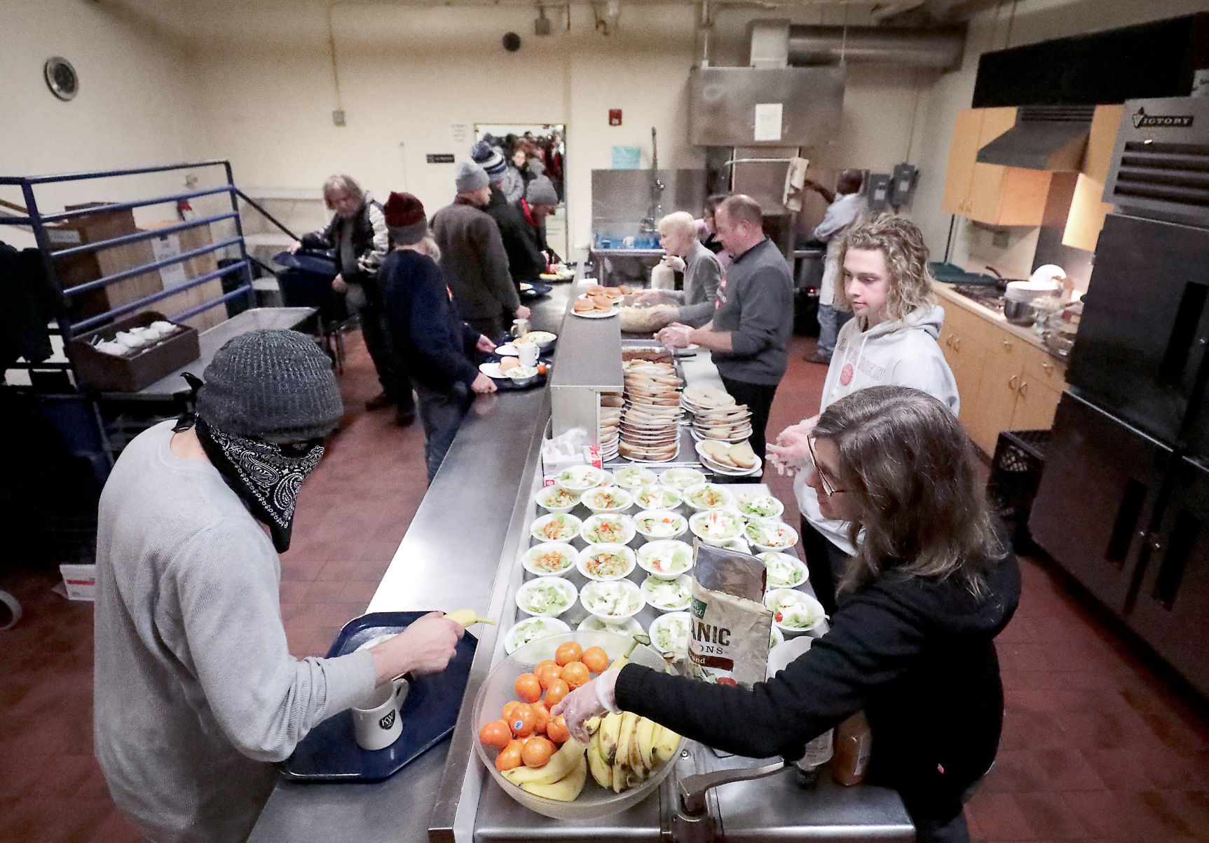 Men's shelter - dinner